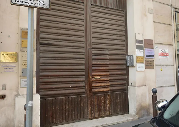 Domus Cavour