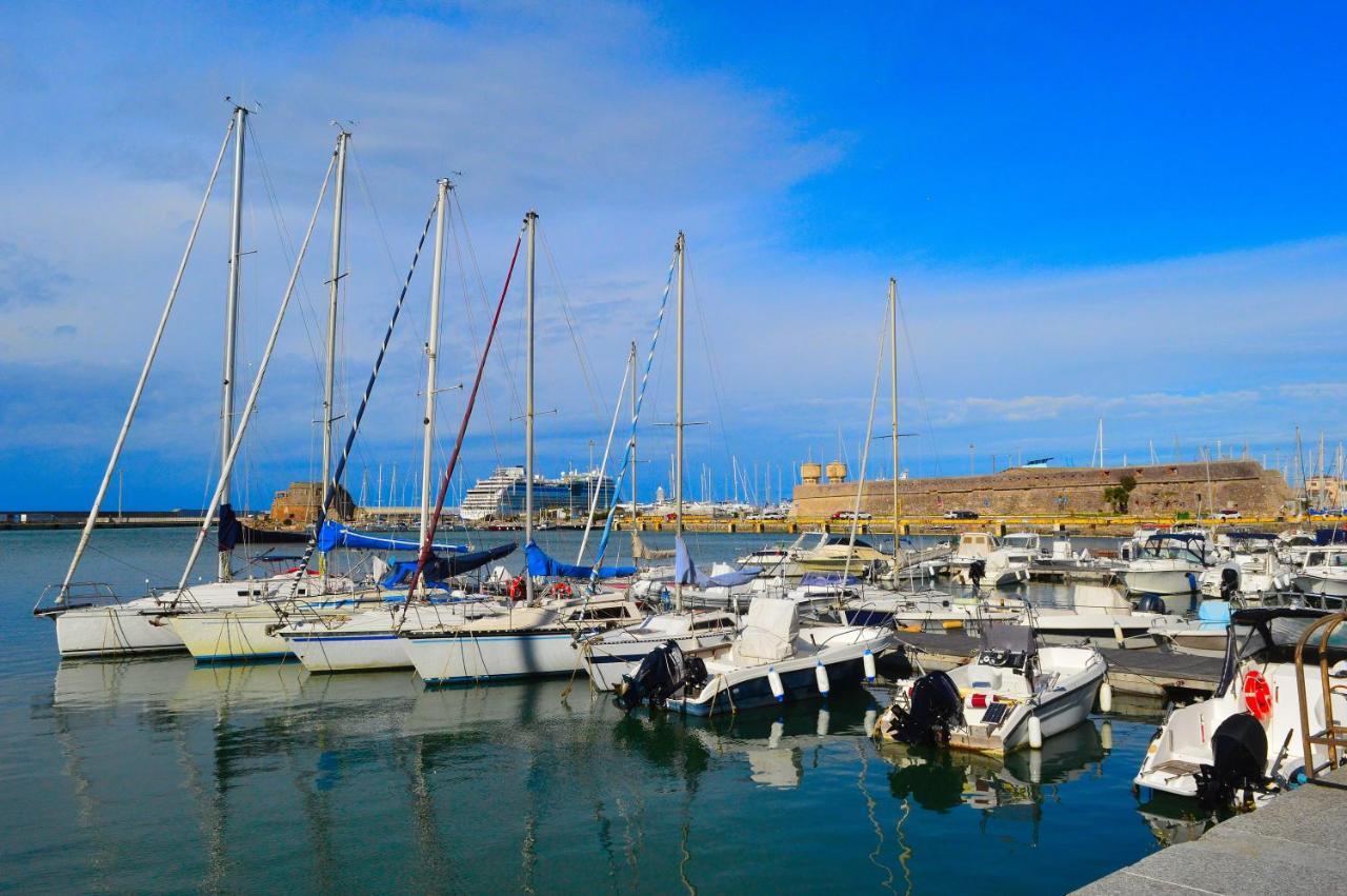 Domus Cavour Civitavecchia