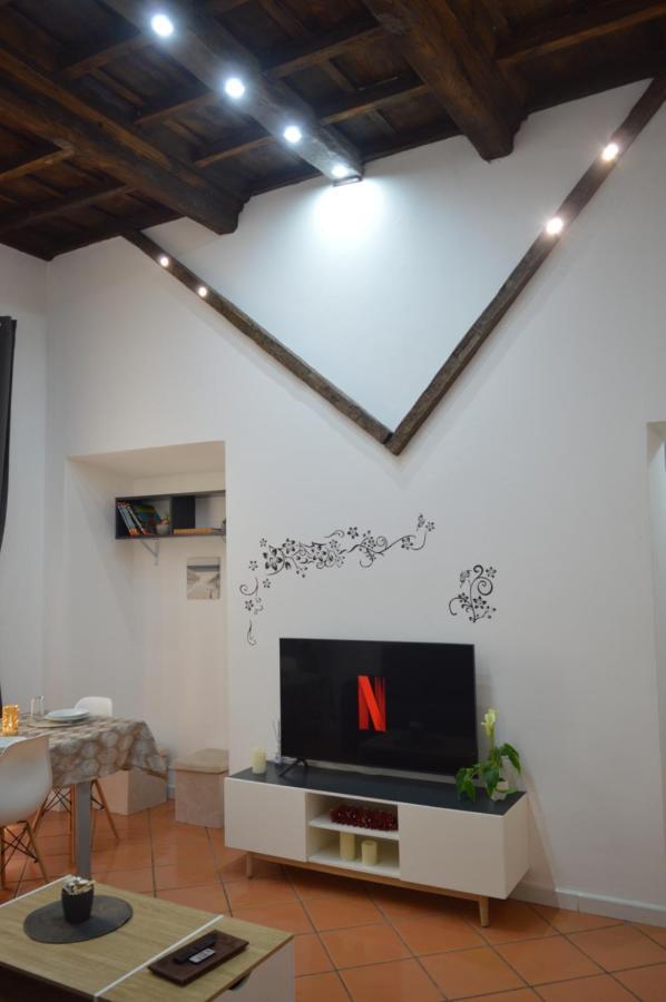 Domus Cavour *