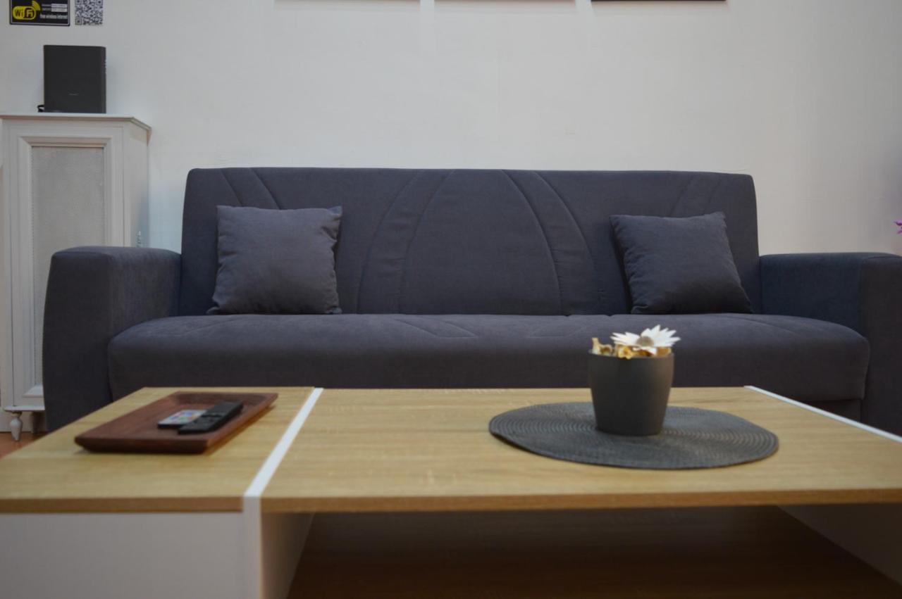 Domus Cavour Apartment