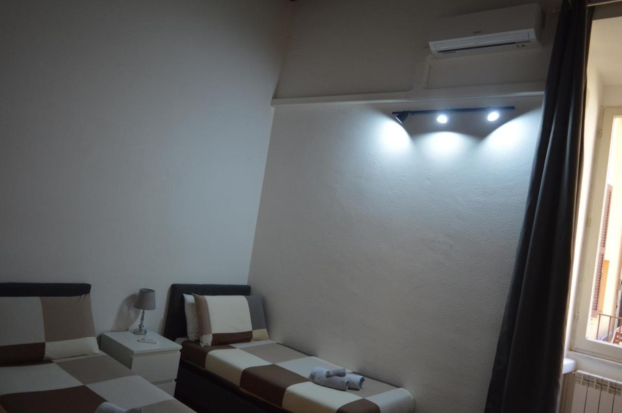 Domus Cavour Apartment